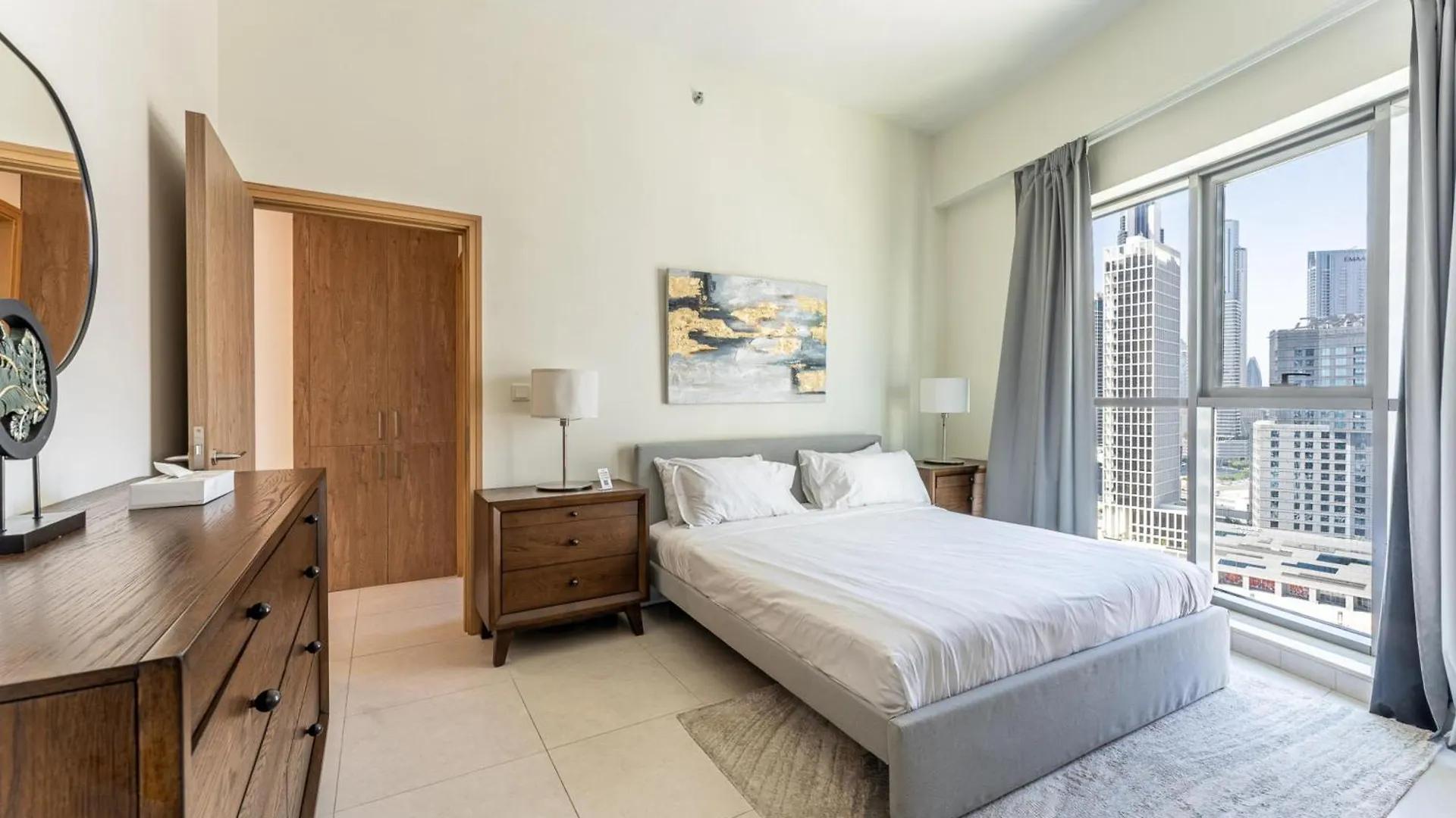 Apartman Enjoy Clear Skies 1Br With Burj Khalifa Views Dubaj