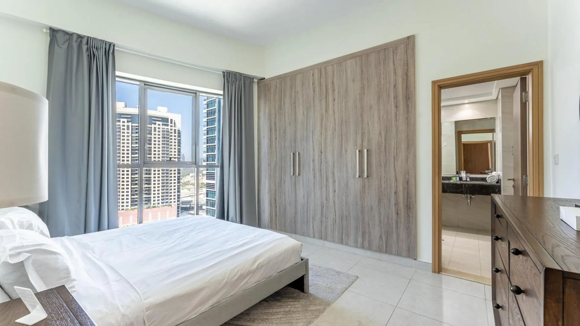 Enjoy Clear Skies 1Br With Burj Khalifa Views Dubaj Egyesült Arab Emírségek